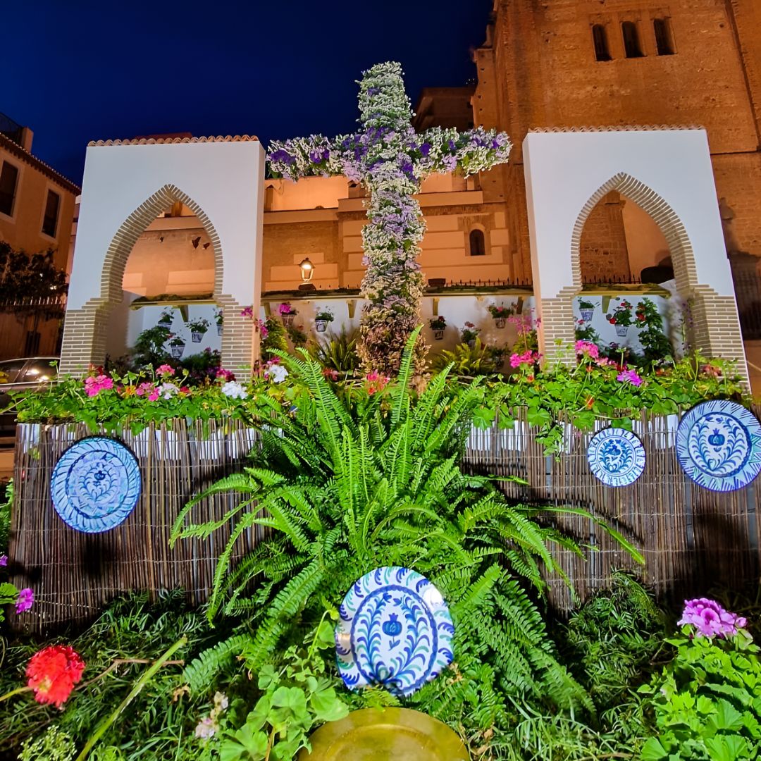 El Ayuntamiento de Motril presenta las bases para el concurso de las Cruces de Mayo 2024